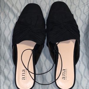flats/loafers